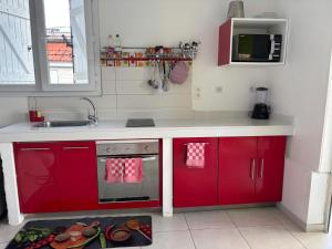 Η κουζίνα ή μικρή κουζίνα στο Résidence Flores De Maria