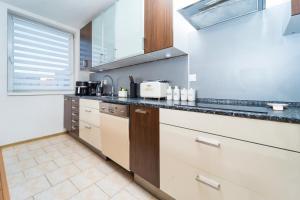 Nhà bếp/bếp nhỏ tại D Apartments Čadca Centrum