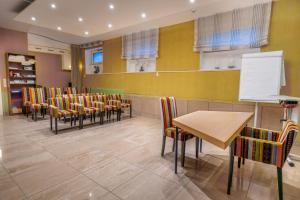 Fotografie z fotogalerie ubytování Hotel Karl v destinaci Offenbach