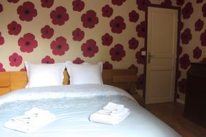 Postel nebo postele na pokoji v ubytování Chambre D'hôte La Pastuline