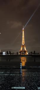 Σημείο ενδιαφέροντος κοντά σε αυτό το δωμάτιο σε οικογενειακή κατοικία