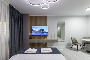 Μια τηλεόραση ή/και κέντρο ψυχαγωγίας στο Zoris Apart1