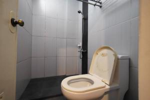 Ένα μπάνιο στο Taj Guesthouse Boracay +32 φωτογραφίες