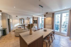 Χώρος καθιστικού στο Architect Luxury Appartment - Marais