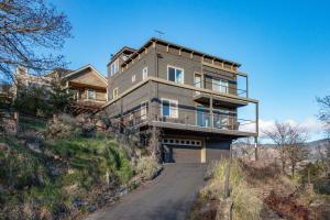 Budova, kde se prázdninový dům nachází