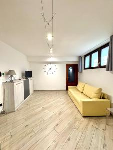 Kuchyň nebo kuchyňský kout v ubytování MUG7 - Sesto San Giovanni - Sesto living suite - + 17 fotografií