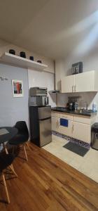 Η κουζίνα ή μικρή κουζίνα στο Next to Chapultepec Museums #1