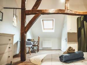 Postel nebo postele na pokoji v ubytování Charmant Triplex, T4 Hyper Centre Angers