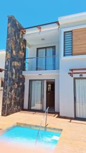 Πισίνα στο ή κοντά στο Unique Villa