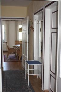 Imagine din galeria proprietății Ferienwohnung In Gründerzeitvilla In Strandnähe în Heringsdorf