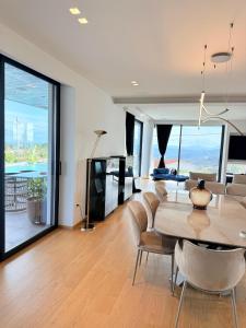 Köök või kööginurk majutusasutuses Aurora Villa by A&D Properties