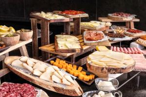 Φαγητό σε αυτό το ξενοδοχείο ή κάπου εκεί κοντά