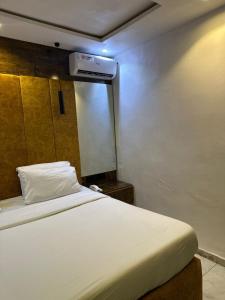 Foto dalla galleria di The Residence hotel and suite a Benin City