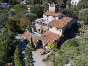 Bazén v ubytování Maison XVII - Authenticité et luxe contemporain nebo v jeho okolí