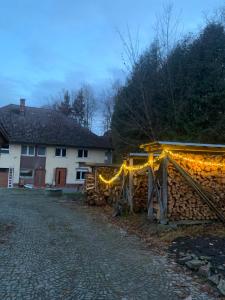 Το κτήριο όπου στεγάζεται  το διαμέρισμα