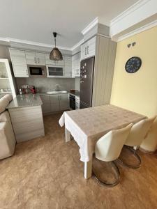 Η κουζίνα ή μικρή κουζίνα στο Apartamento elegante junto al mar- Vinarós