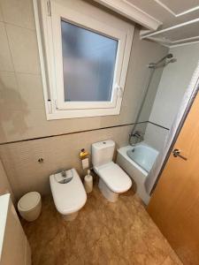 Ένα μπάνιο στο Apartamento elegante junto al mar- Vinarós +15 φωτογραφίες