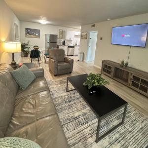 Køkken eller tekøkken på 1 DT Dallas l FIFA WORLD CUP READY l 5 Min from Love Field + 12 billeder