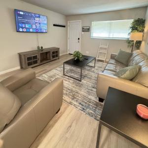 Et tv og/eller underholdning på 1 DT Dallas l FIFA WORLD CUP READY l 5 Min from Love Field