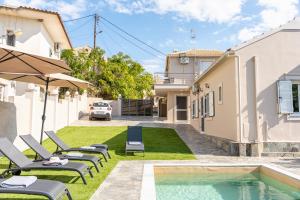 Bazén v ubytování Village Duo Retreat nebo v jeho okolí