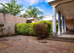 Κήπος έξω από το Appartement Nika