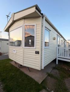 Galeriebild der Unterkunft Caravan Wendy 2 Bed Adapted Caravan in Meliden