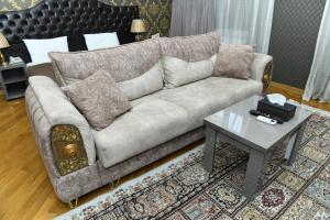 Afbeelding uit fotogalerij van Prime Hotel in Baku