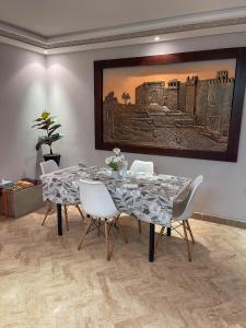 Istumisnurk majutusasutuses Appartement bord de mer avec piscine à Bouznika