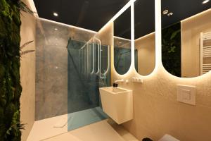 Ένα μπάνιο στο In The Sky - Apartamenty w Sky Tower