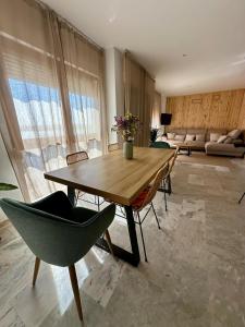 Et opholdsområde på Casa con las Mejores Vistas