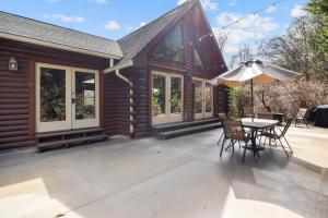 Το κτήριο όπου στεγάζεται  η παραθεριστική κατοικία