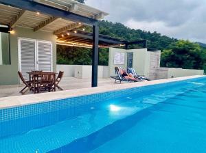 Curated visual reference: Picture Idea: Luxury Condo With Rooftop Pool Ocean Views Puerto Vallarta Preços