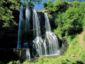 Příroda nedaleko prázdninového domu + 6 fotografií