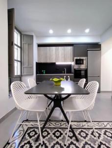 Køkken eller tekøkken på Luxury Suite Casa Palacio Marina Verde