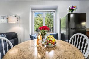 Foto Acmes asuva majutusasutuse Stylish The Shores Condo Private Beach wViews 5716 galeriist