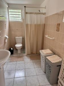 Ένα μπάνιο στο Le Confort Double