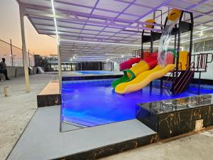 Πισίνα στο ή κοντά στο Suger Suite Sea View جناح سطح القمر اطلاله بحريه