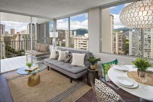 Et opholdsområde på Pacific Monarch 1806