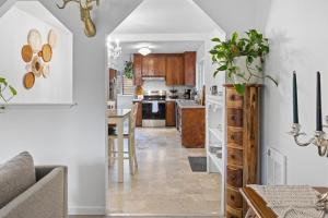 Kuchyň nebo kuchyňský kout v ubytování Seattle cottage