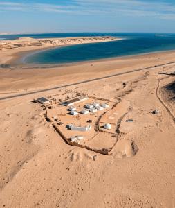 Imagine din galeria proprietății Desert Sands Dakhla Lagoon View & Kitesurf Spot în Dakhla
