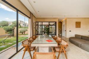 Posezení v ubytování Villa Tolède by TheCasaEdition