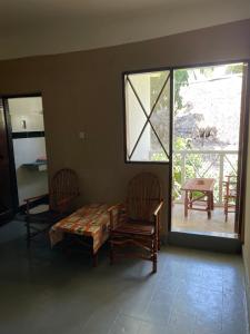 Χώρος καθιστικού στο KenRock +12 φωτογραφίες