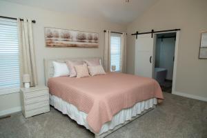 En eller flere senge i et værelse på Millies Place in the Mountains