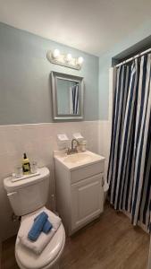 Ένα μπάνιο στο Penguins on the Beach Resorts