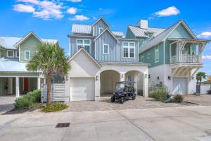 Budova, kde se prázdninový dům nachází