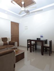 Istumisnurk majutusasutuses Lavender Airport suite