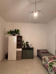 Η κουζίνα ή μικρή κουζίνα στο Sliema Comfort Retreat Quiet 1 Bedroom for 4 people with Self CheckIn