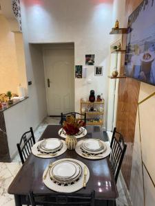 Istumisnurk majutusasutuses Appartement moderne à Meknès Wi-Fi fibre clim et coin café élégant