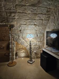 Μια τηλεόραση ή/και κέντρο ψυχαγωγίας στο Al Balconcino