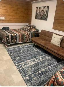 Χώρος καθιστικού στο Geraldton Rooms